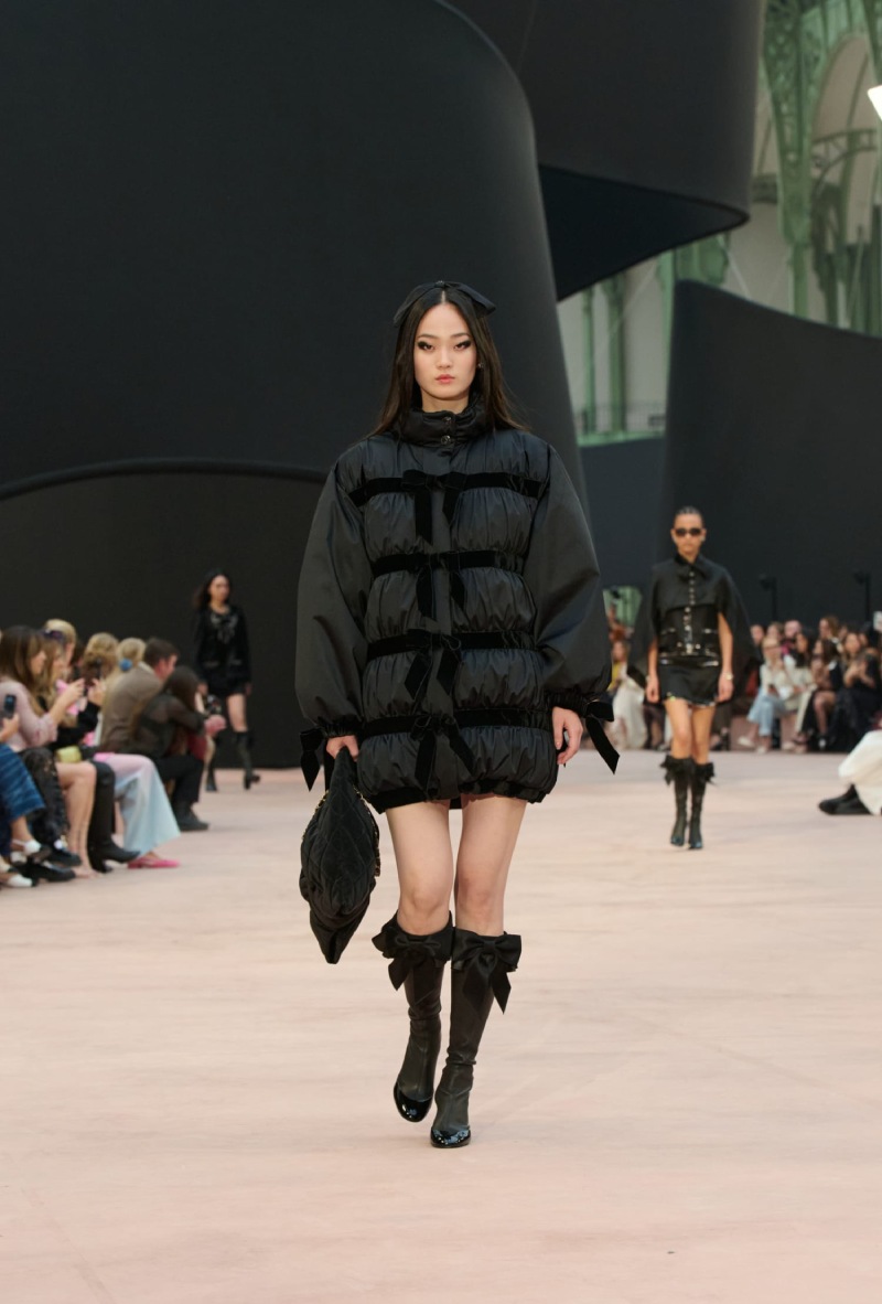 Mejores Desfiles Paris Fashion Week Mujer 2025