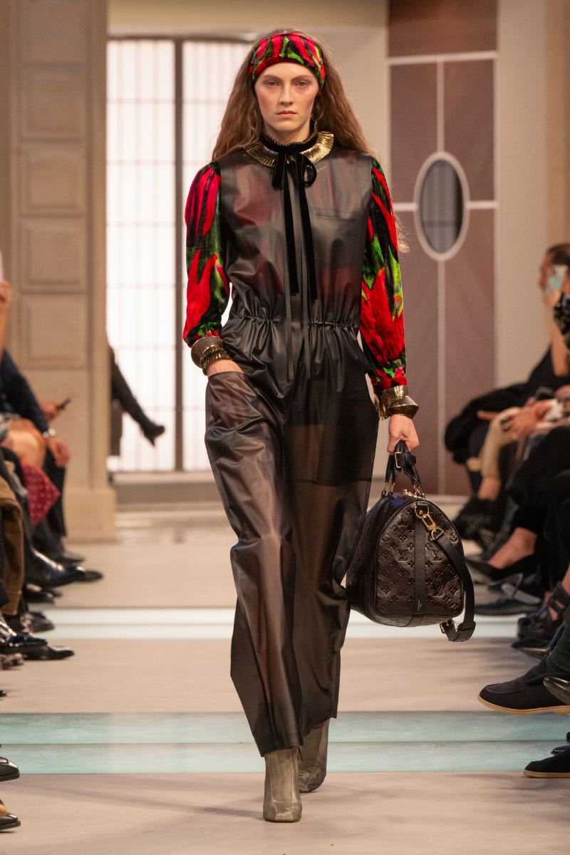 Louis Vuitton mezcla historicismo y modernidad para fw25
