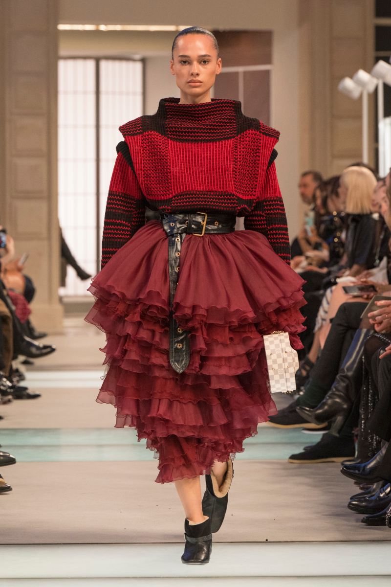 Louis Vuitton mezcla historicismo y modernidad para fw25