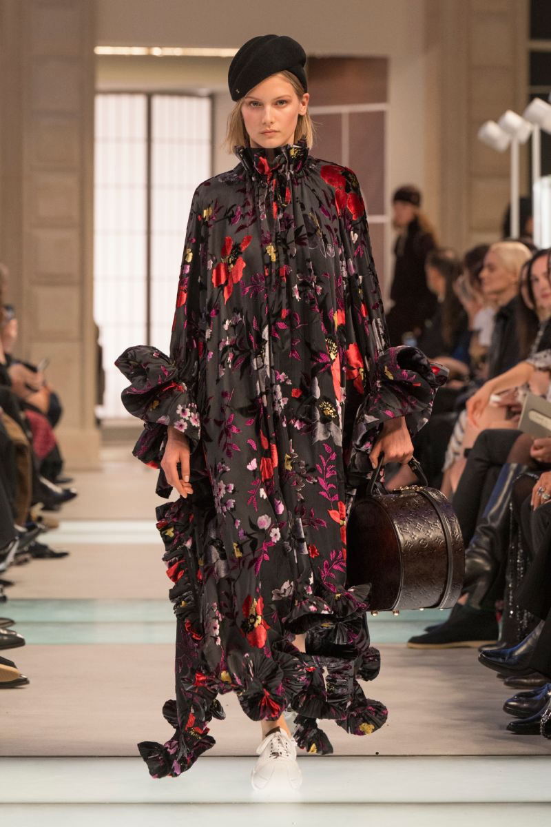 Louis Vuitton mezcla historicismo y modernidad para fw25