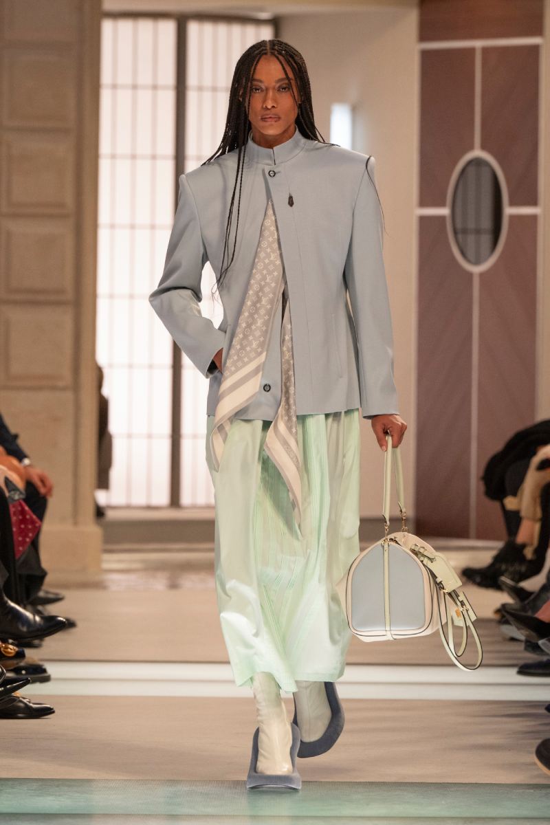 Louis Vuitton mezcla historicismo y modernidad para fw25