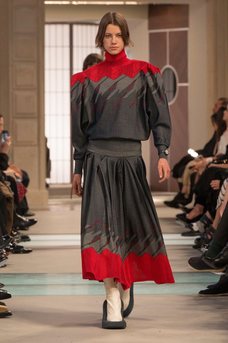 Louis Vuitton mezcla historicismo y modernidad para fw25