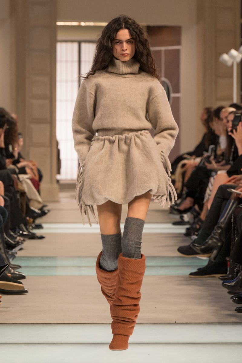 Louis Vuitton mezcla historicismo y modernidad para fw25