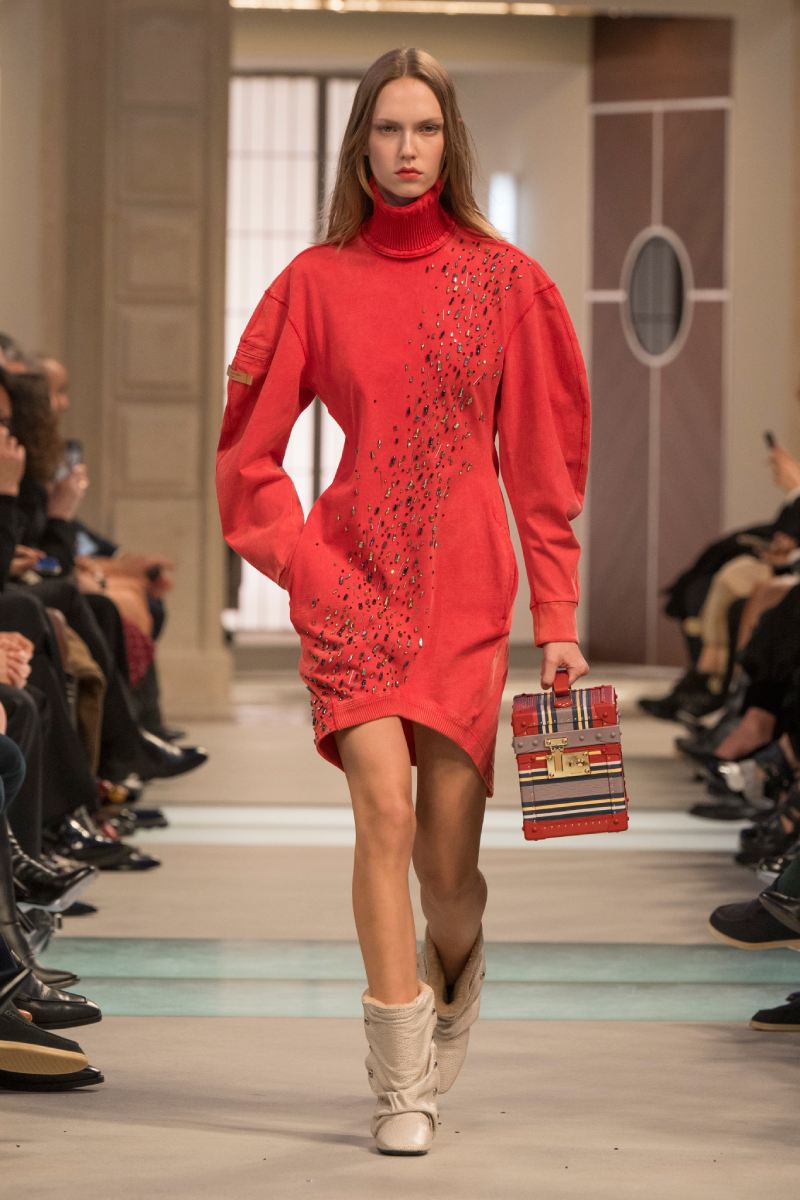 Louis Vuitton mezcla historicismo y modernidad para fw25