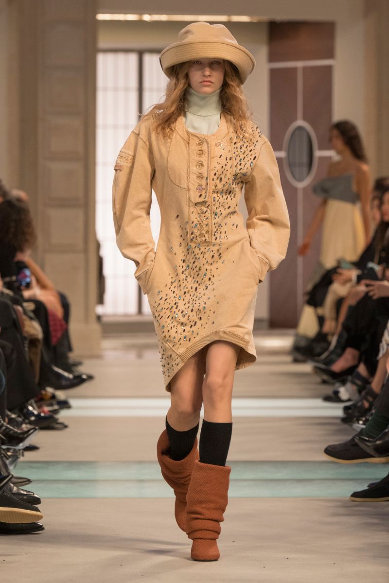 Louis Vuitton mezcla historicismo y modernidad para fw25