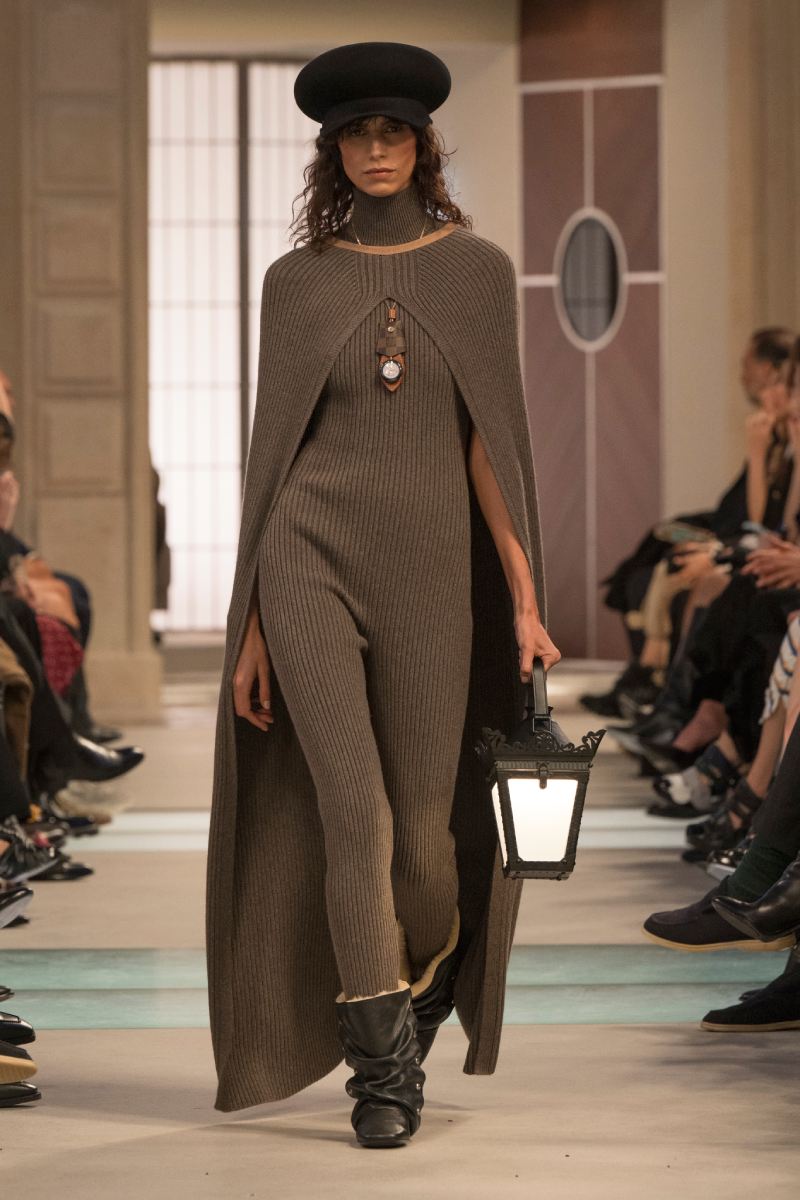 Louis Vuitton mezcla historicismo y modernidad para fw25
