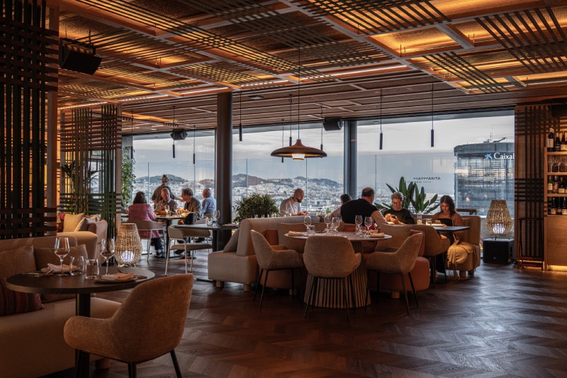 Maymanta cocina peruana Barcelona: El espacio se encuentra en el rooftop del Grand Hyatt Barcelona