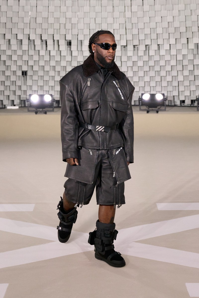 Desfile de moda urbana Off-White FW25