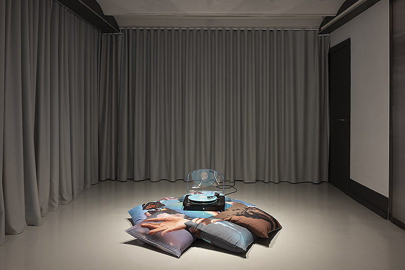 House of Chappaz presenta su exposición W.O.R.M. / 2022