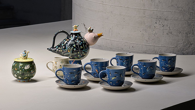 Loewe reinventa la tetera en el Salone del Mobile 2025