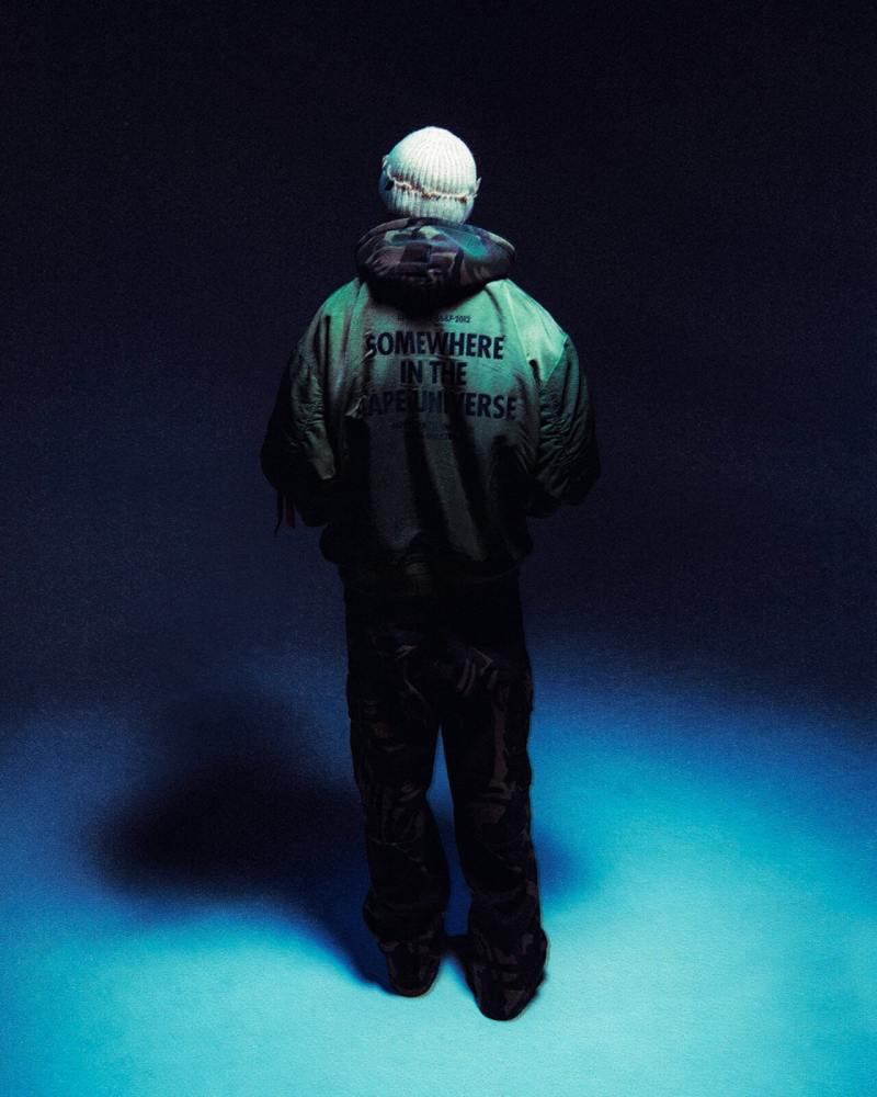 Aape le da un giro urbano a lo militar de Alpha Industries