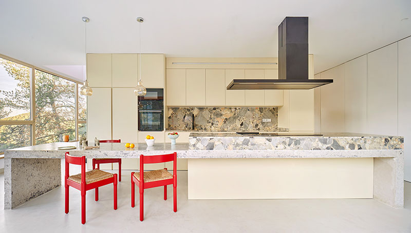 Casa Magarola: precisión estructural y mínima intervención