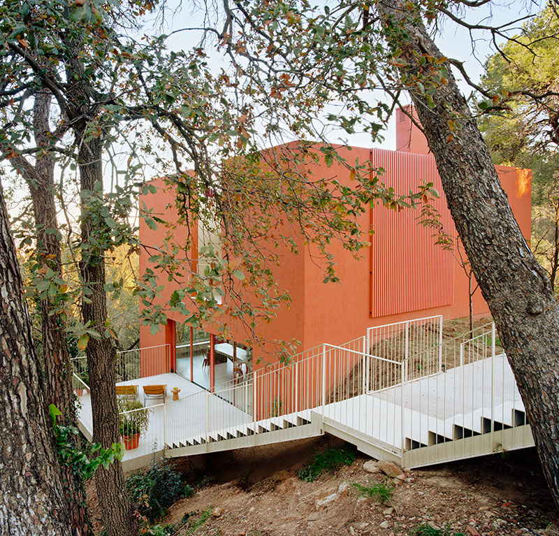 Casa Magarola: precisión estructural y mínima intervención
