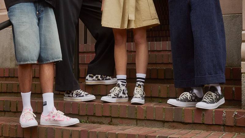 Nigo les da un giro Kenzo a las míticas Converse