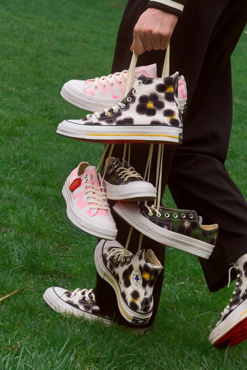 Nigo les da un giro Kenzo a las míticas Converse