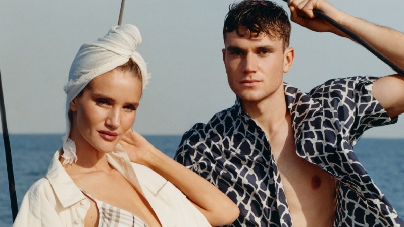 Burberry nos viste para el verano con el que soñamos