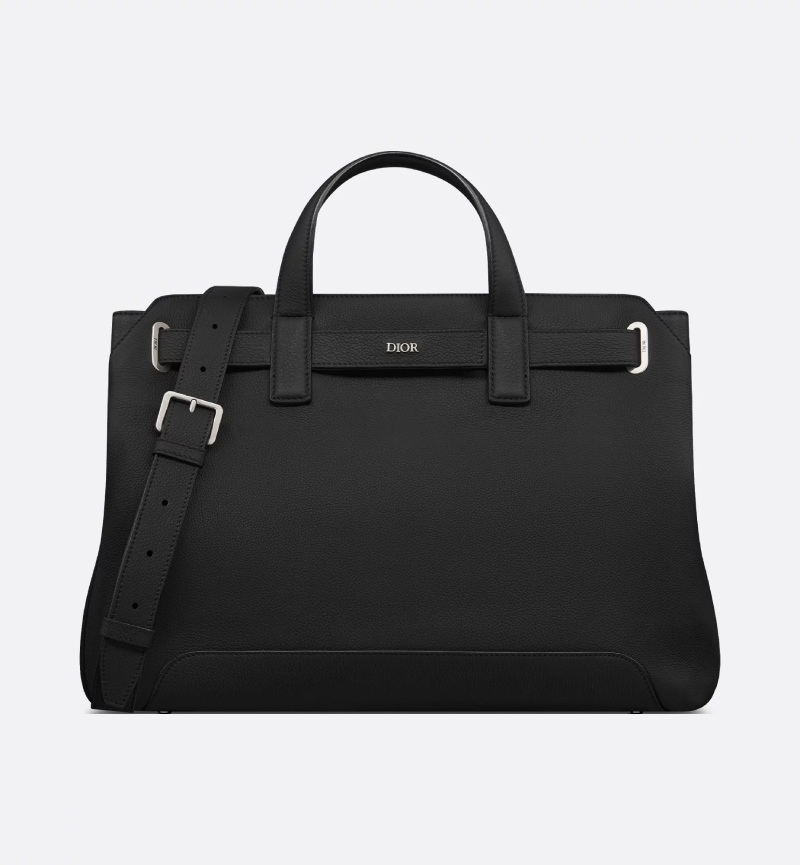 Estos son los bolsos que necesitas para elevar tus looks