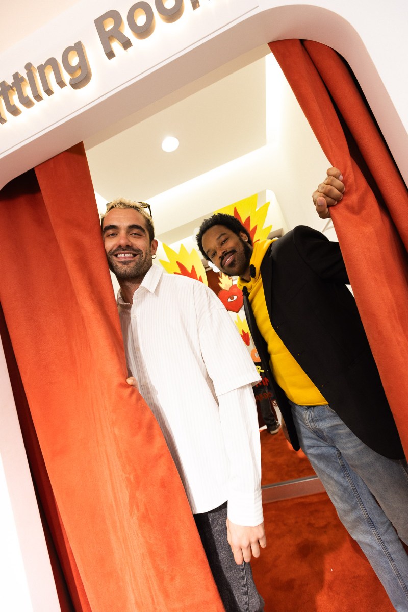 Salí de la fiesta de Ugg con zuecos de Ricardo Cavolo