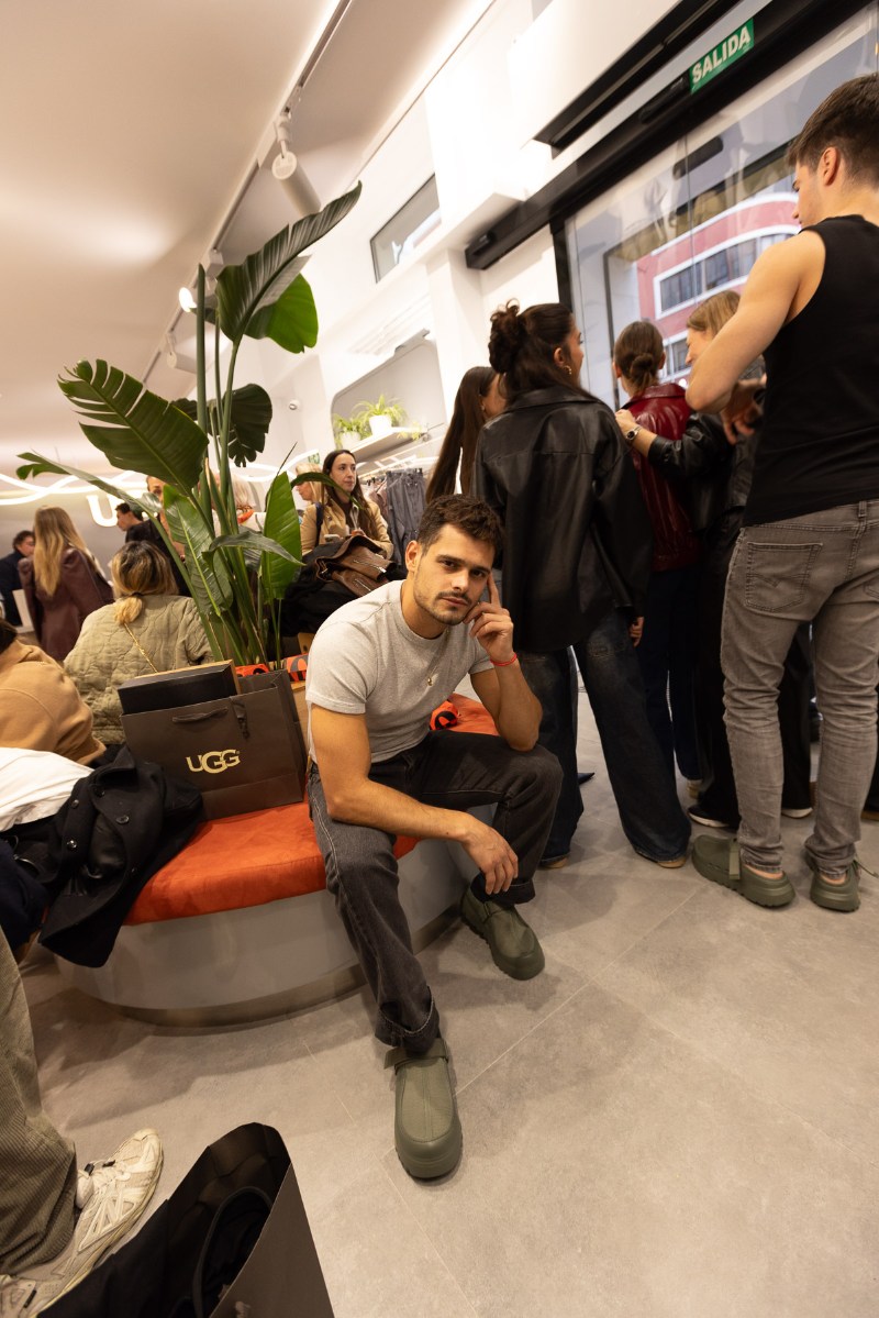 Salí de la fiesta de Ugg con zuecos de Ricardo Cavolo