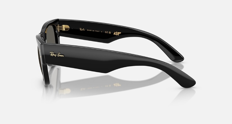 A$ap Rocky se estrena en Ray-Ban remixeando los clásicos